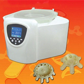 TFT LCD True Color Display Centrifuge Kecepatan Rendah 24 × 10mL