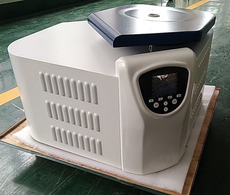 Brushless Motor Centrifuge Pendingin Berkecepatan Tinggi 4 × 100 mL